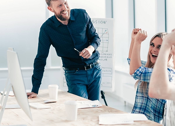 Jak oraz za co nagradzać pracowników?